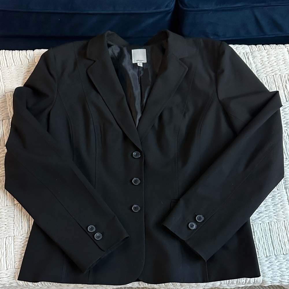 Halogen Cropped Three Button Black Blazer Jacket - image 2
